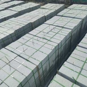 河池 芝麻白1.8公分火烧300*600地铺，清仓大甩卖