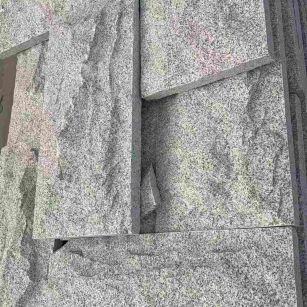 河池 芝麻白自然面花岗岩成品板