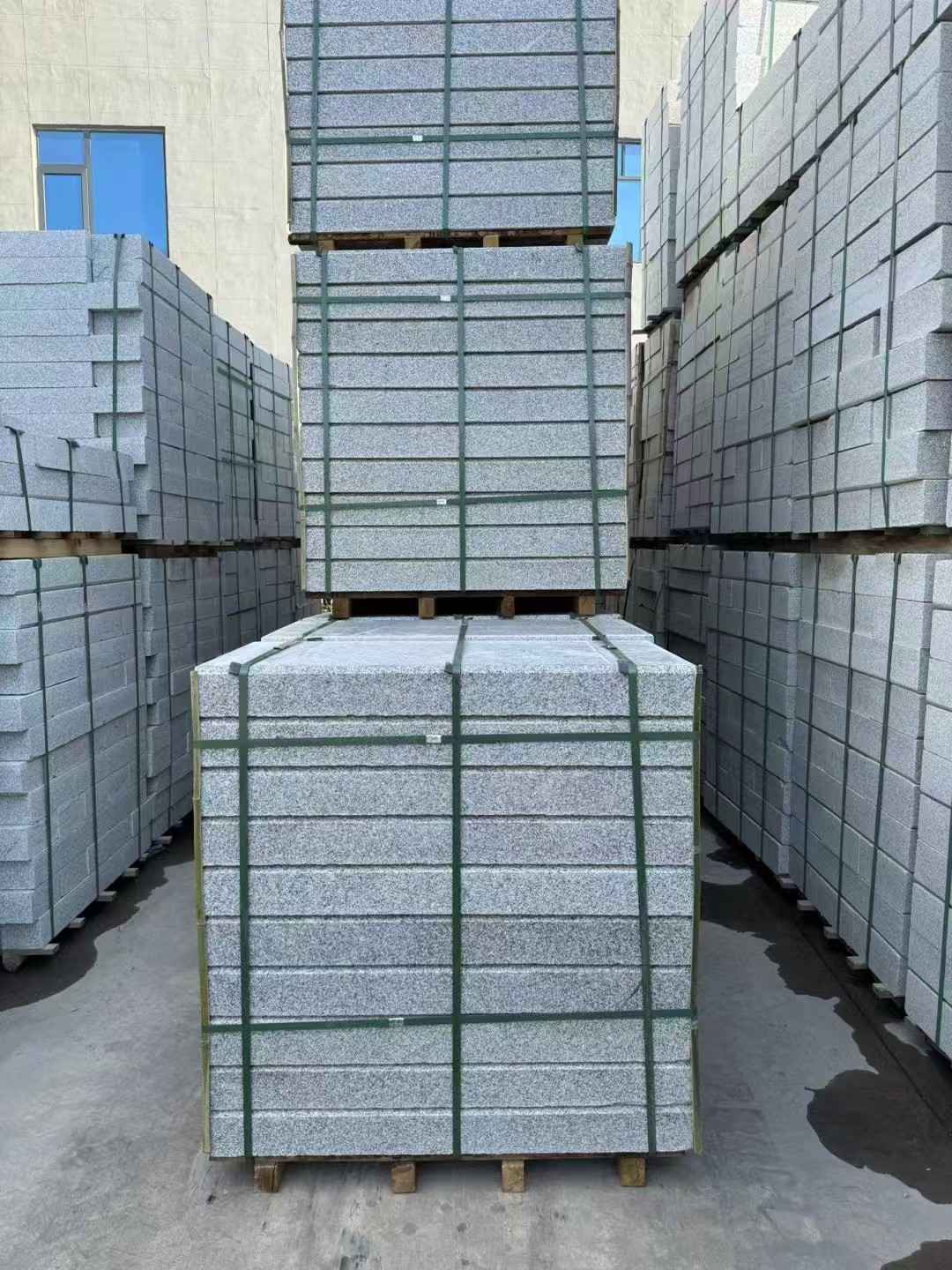 河池 公园台阶石