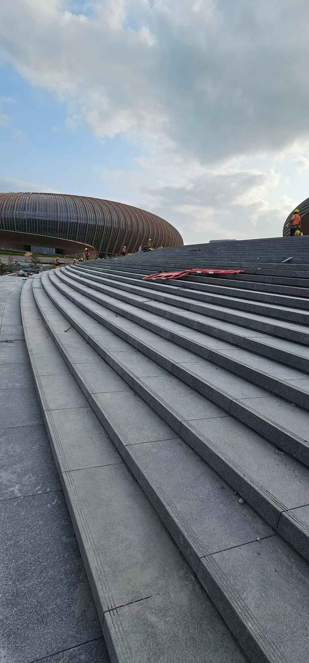 河池 弧形整石台阶铺装效果图