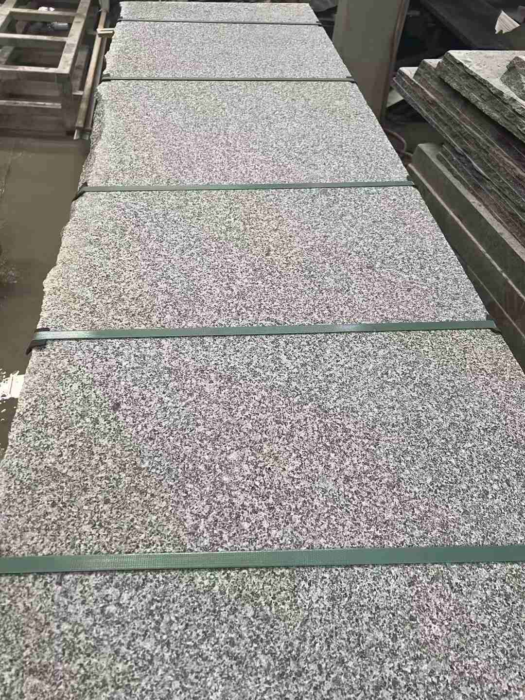 河池 芝麻黑火烧面